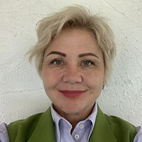 Олена Помазан